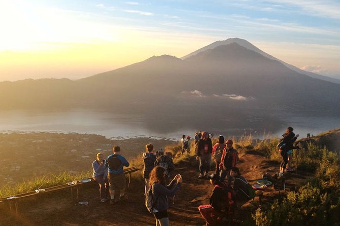 Mount Batur Sunrise Hike and Hidden Waterfall - Choosing between Kanto Lampo and Tibumana Waterfall
