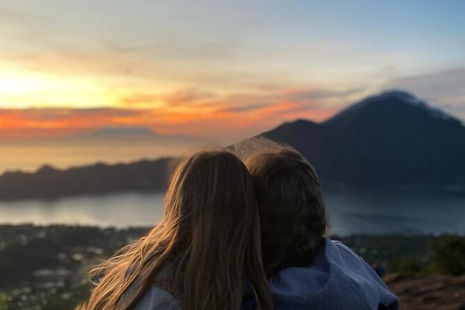 Mount Batur Sunrise Hike, Breakfast & Hot Spring - Following a flashlight up Mount Batur