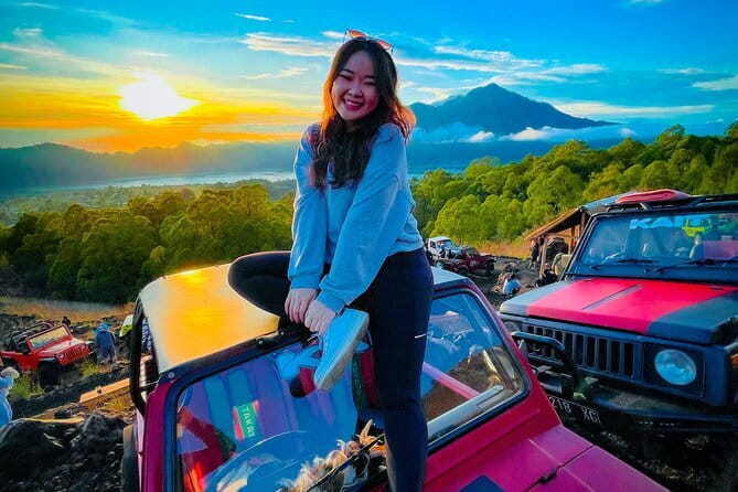 Mount Batur Sunrise Jeep & Cleansing Ritual at Tirta Empul Temple - The 4x4 ride toward Mount Batur