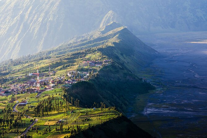 Mount Bromo Sunrise – Exclusive Guided Tour (All-Inclusive) - The 4WD ride across the Sea of Sand