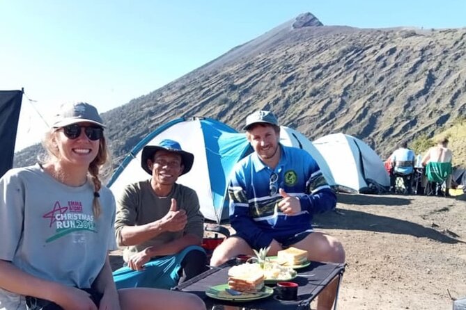 MOUNT RINJANI CLIMB 2DAYS to Crater rim - What the crater-rim night is really like