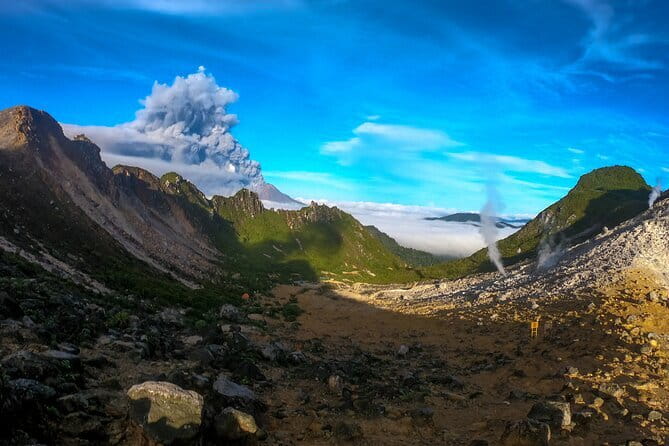 Mount Sibayak Sunrise Hike or Day Hike from Berastagi - Why Mount Sibayak works as a short volcano hike
