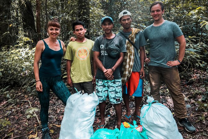 Mt. Rinjani 2D1N Senaru Crater Rim - The private format and family question