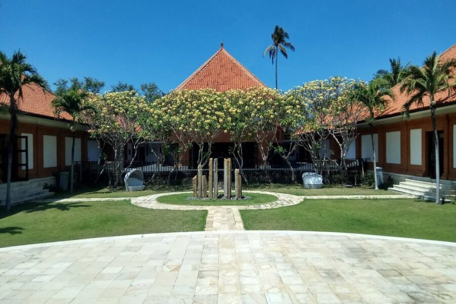 Nusa Dua: Museum Pasifika Admission Ticket with Audio Guide - Start with Indonesian masters and local artistic voices