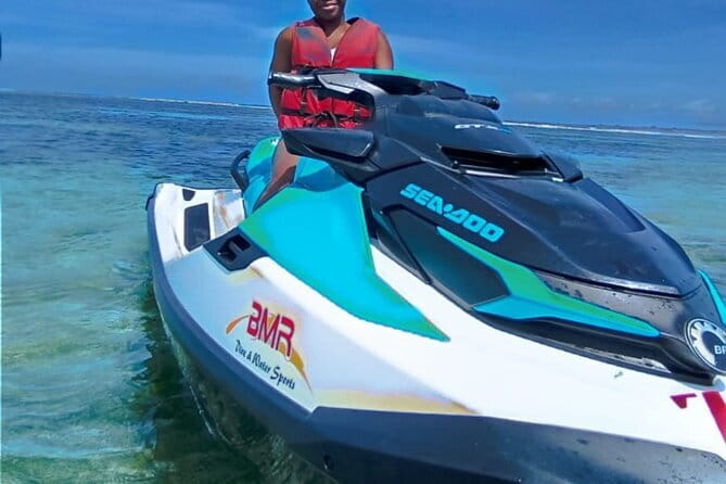 Nusa Dua Parasailing, Jet sky, GWK with Uluwatu Kecak Fire Dance - Nusa Dua Beach: a practical start with jet ski and parasailing