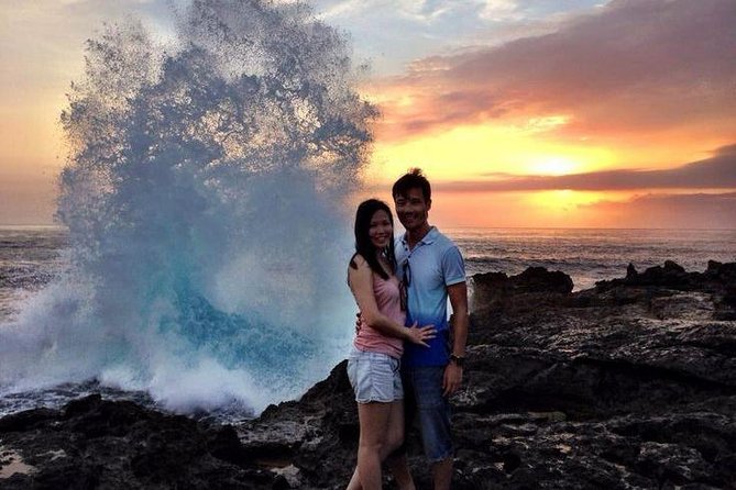 Nusa Lembongan Instagram Tour: The Most Famous Spots (Private & All-Inclusive) - Yellow Bridge: a quick photo stop with real character
