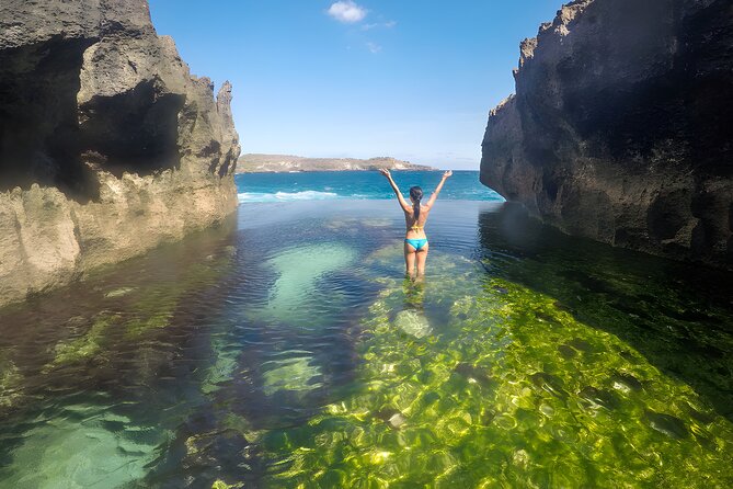 Nusa Penida Island Beach Tour - Departure From Bali Island - Lunch keeps the schedule moving