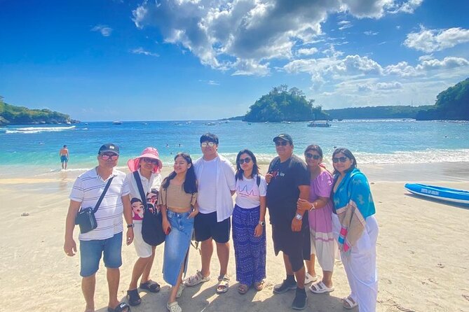 Nusa Penida Land Tour and 4 Points Snorkeling with Manta - The guide can shape the whole day