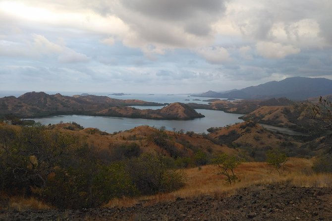Pauls Flores Tour Labuan Bajo to Ende Flores Land Tour inland by Car 6 Days - Day 1: Cunca Wulang, Lembor, and Cancar