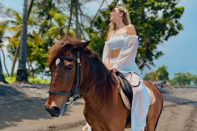 Private Bali Horse riding at saba beach - Why sunset is the best time to consider