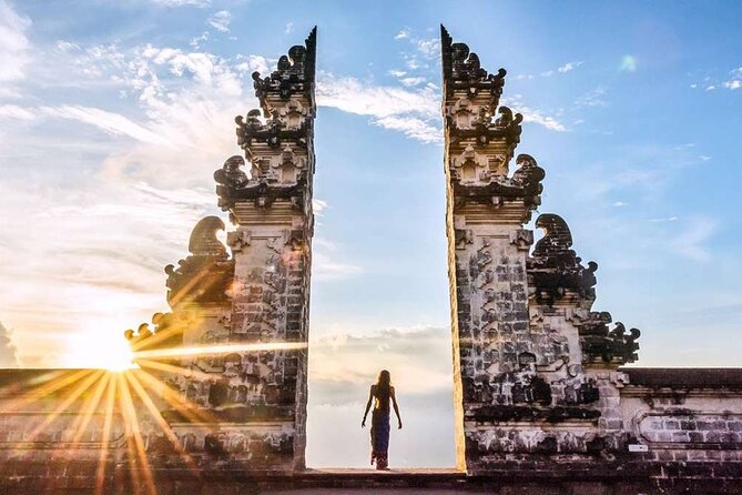 Private Bali Tour with Lisensed Bali Driver - Sacred Monkey Forest Sanctuary in Ubud