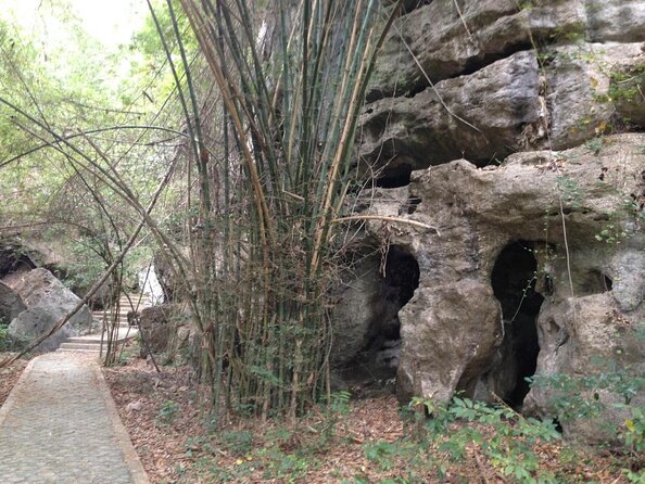 Private Day Tour Rangko Cave -Batu Cermin Cave - Key points at a glance