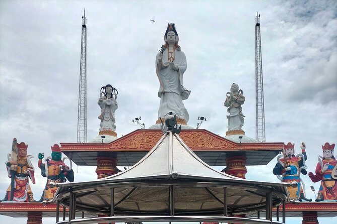 Private Day Tour Surabaya Historiculture - Why Surabaya works best through its neighborhoods