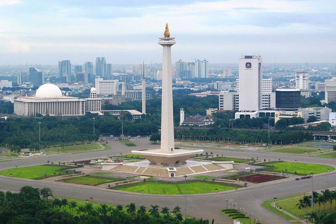 Private Full-Day Guided Tour: Explore Jakarta’s Top Highlights - What this private Jakarta tour does well