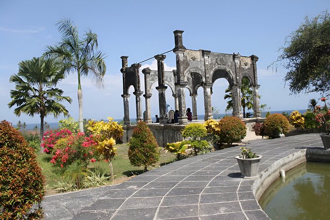 Private Full-Day Tour: The Gate of Heaven and East Bali Trip - What the private format really gives you
