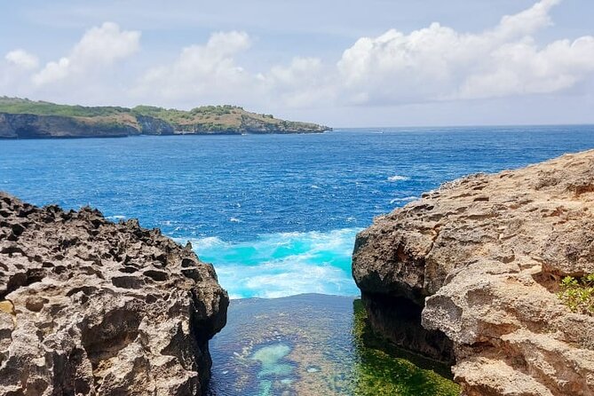 Private Full-Day West Tour Nusa Penida All Inclusive from Bali - Arriving on Nusa Penida with a private guide