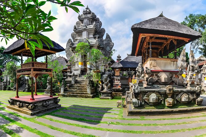 Private Half-Day Tour: Ubud Tour Packages - Tegenungan Waterfall and the weather question
