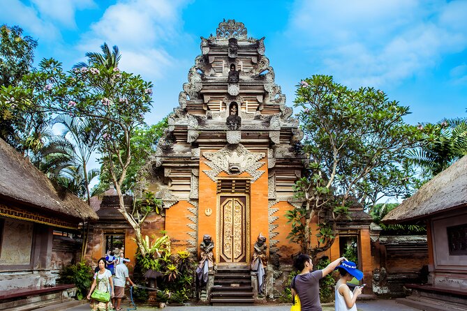 Private Half-Day Tour : Ubud Waterfall Tour Packages - Ubud Palace and the center of town