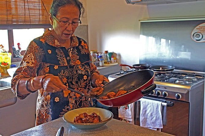 Private Javanese Cooking Class with Dotty in Tumbak Bayuh, Canggu - Key points to know before booking