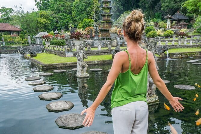 Private Sightseeing Northern East Bali All inclusive - Lunch, water, and what the price covers