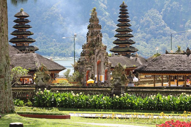 Private Tour: Bali Temples, Hidden Waterfall and Handara Gate - What the private guiding is really like