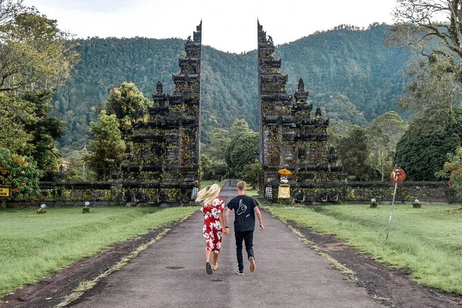 Private Tour: Bali UNESCO World Heritage Sites - Tanah Lot closes the day with sea and sunset