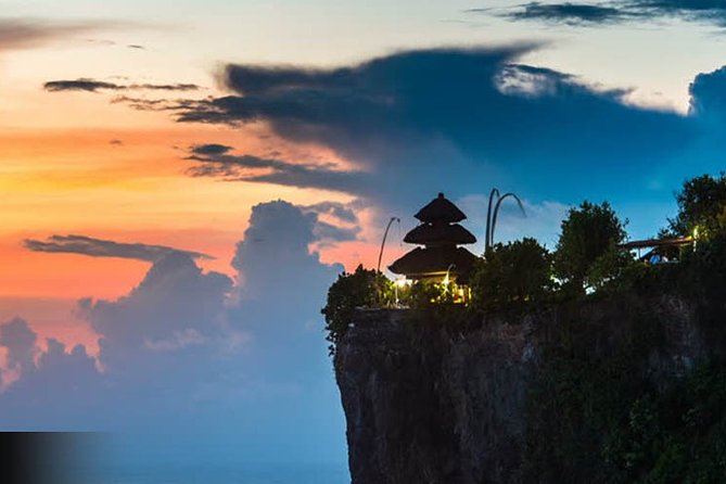 Private Tour: Highlights Uluwatu Temple & Southern Beaches Bali - Padang Padang, the most characterful beach stop