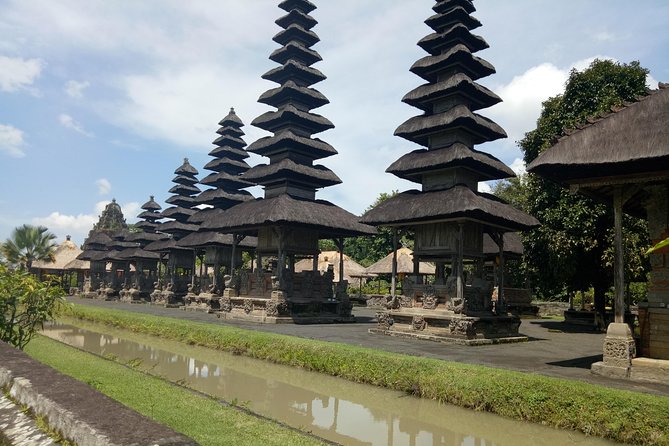 Private Tour: Leke-Leke Waterfall, Handara gate & Iconic Temples - Who will enjoy this day most