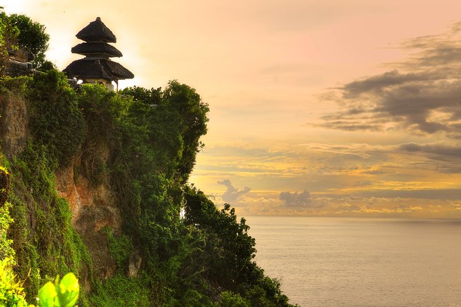 Private Tour: Uluwatu Temple & Southern Bali Highlights - Uluwatu Temple and the Indian Ocean cliffs