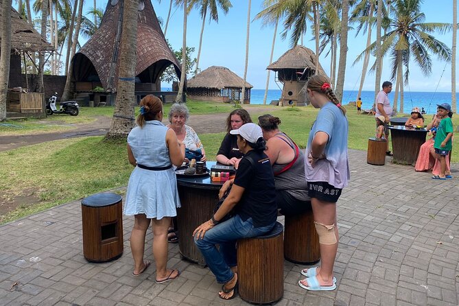 Private Transport With Experts Local Balinese Driver - What your local Balinese driver adds