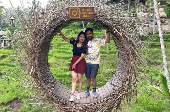 Private Ubud Tour Package - Semar Kuning and Bali’s modern art market
