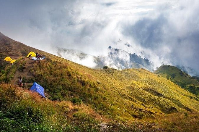 Rinjani Trekking 3D2N Summit - Full Trail - Camping, meals, and the load you carry