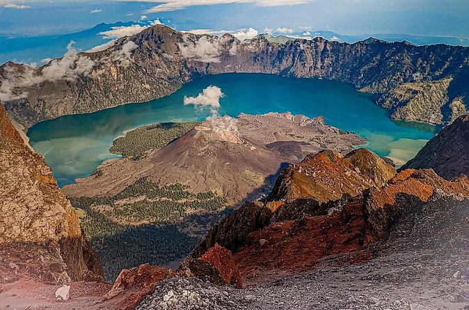 Rinjani Trekking 3D2N Summit - Full Trail - Who will handle this trek best?