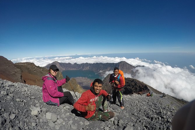 Rinjani Trekking 3D2N Summit - To The Spectacular Views - The Sembalun start and first climb