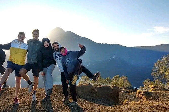 Rinjani Trekking Three Days Two Night Summit Lake - Who Should Book This Experience?