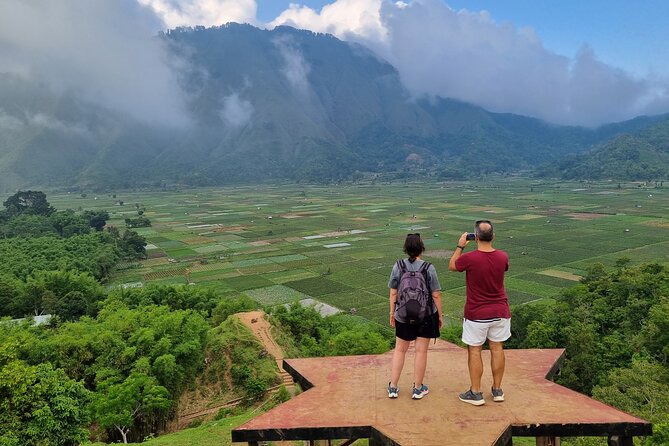 See The Stuning View Of Selong Hill And Tiu Kelep Waterfall - Who will get the most from this tour