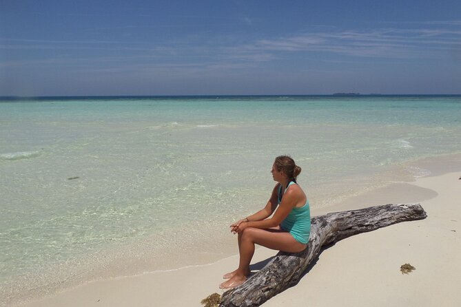 Snorkeling and Island Hopping Tour in Karimunjawa (sharing tour) - Weather, food, and what to bring