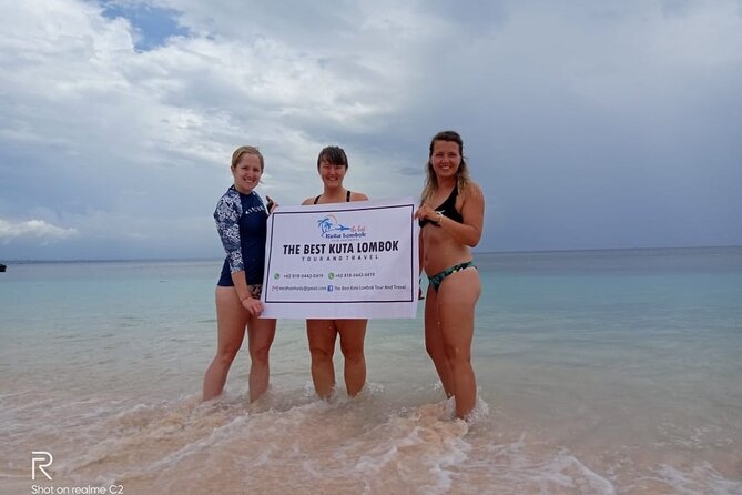 Snorkeling Tour In Gili Trawangan, Gili Meno And Gili Air Pick Up From Bali - Gili Meno’s statues and turtle area