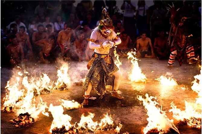 Southern Bali Highlights Tour & Uluwatu Temple - Uluwatu Temple brings the day together