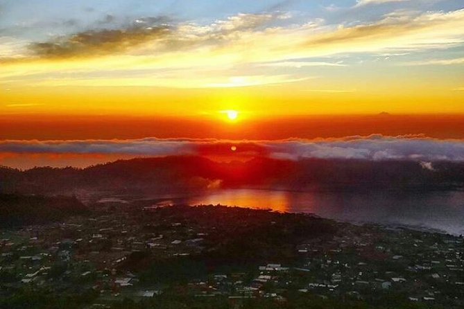 Sunrise mount batur trecking all inclusive - The private transfer is useful, with one important warning