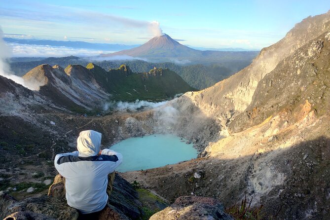 Sunrise Tour or Hiking Mount Sibayak From Medan - Berastagi Fruit Market in 30 minutes
