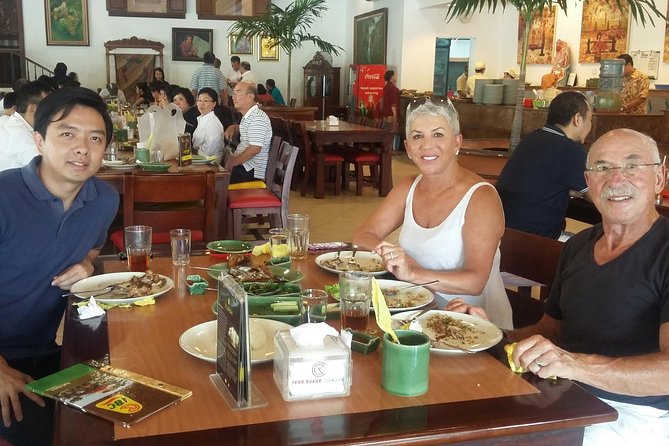 Surabaya Private Tour - Hotel Majapahit and the city’s colonial layer