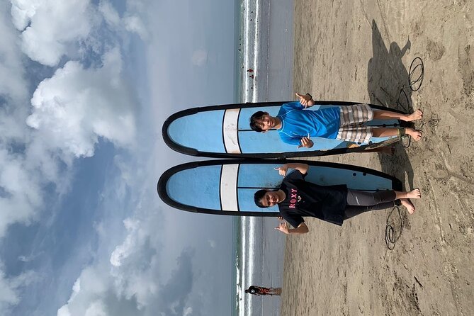 Surfing Activity with Beginner and Intermediate Lesson - Who Will Get the Most From This Lesson