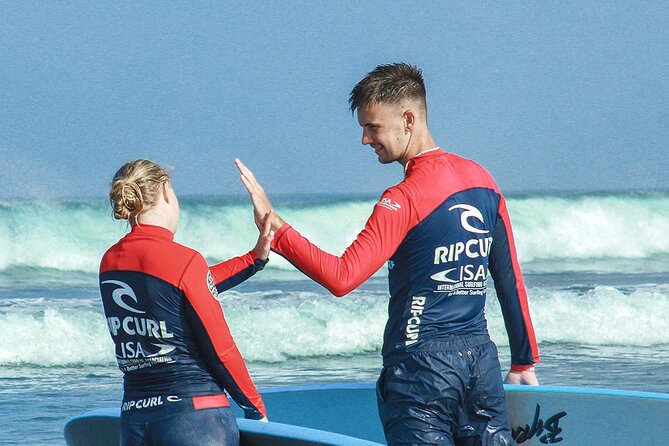 Surfing Course - Beginner with Hotel Pick Up - Starting with a classroom lesson in Bali