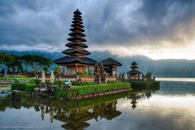 Tanah Lot and North Bali Tour: Scenic Journey - A full day from volcanic lakes to the Indian Ocean