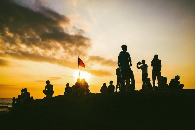 Tanah Lot Bali Temple Sunset Small Group Tour – Half Day - Dress rules and what to bring