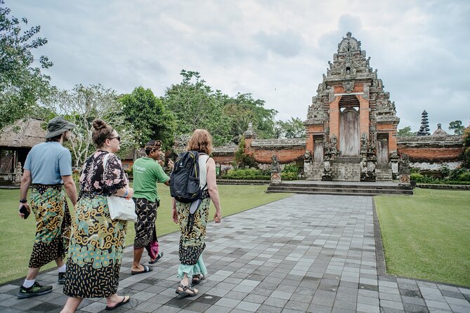 Tanah Lot & UNESCO Heritage Small Group Tour - Who should book this full-day outing?