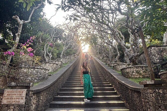 The Uluwatu Tour - The strongest part of the guide service