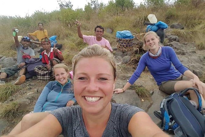 Trekking Rinjani Volcano To Crater Rim Senaru 2D-1N Private - Syam Trekker - Sunset camping above the crater