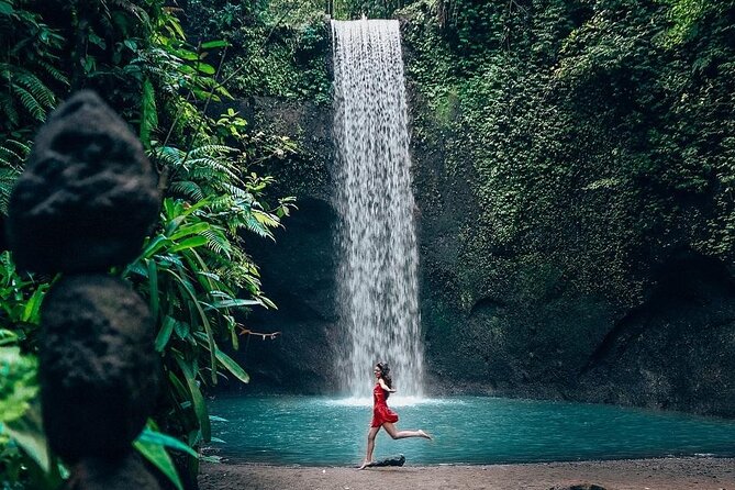 Trunyan Cemetery, Hot Spring, Penglipuran Village, and Waterfall Tour - What the $87 price really covers